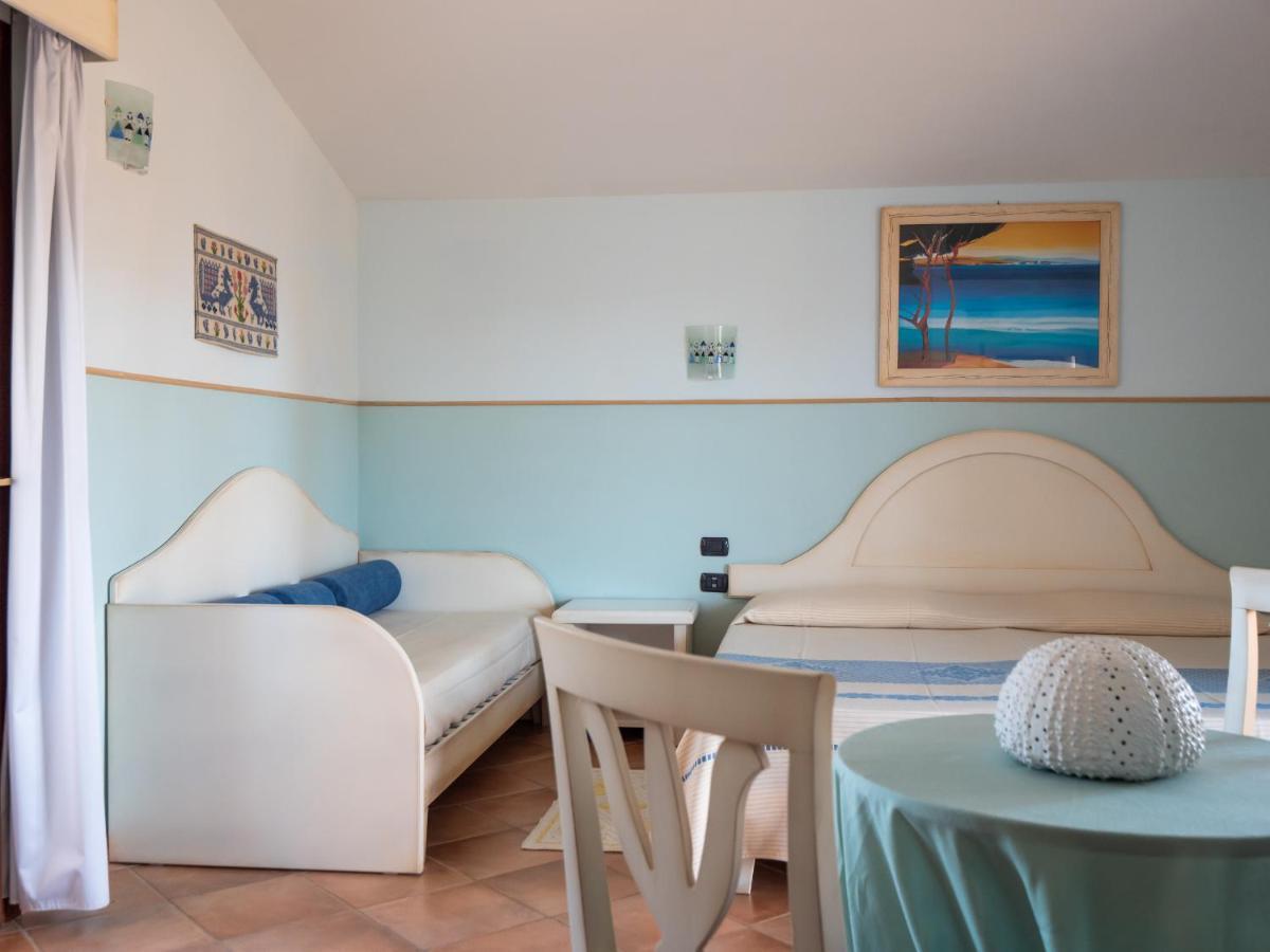 Hotel Luci Del Faro Калазета Екстериор снимка