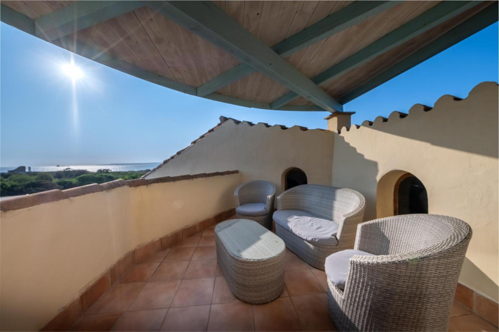 Hotel Luci Del Faro Калазета Екстериор снимка
