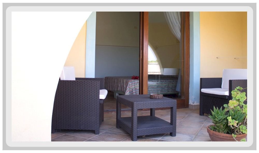 Hotel Luci Del Faro Калазета Екстериор снимка